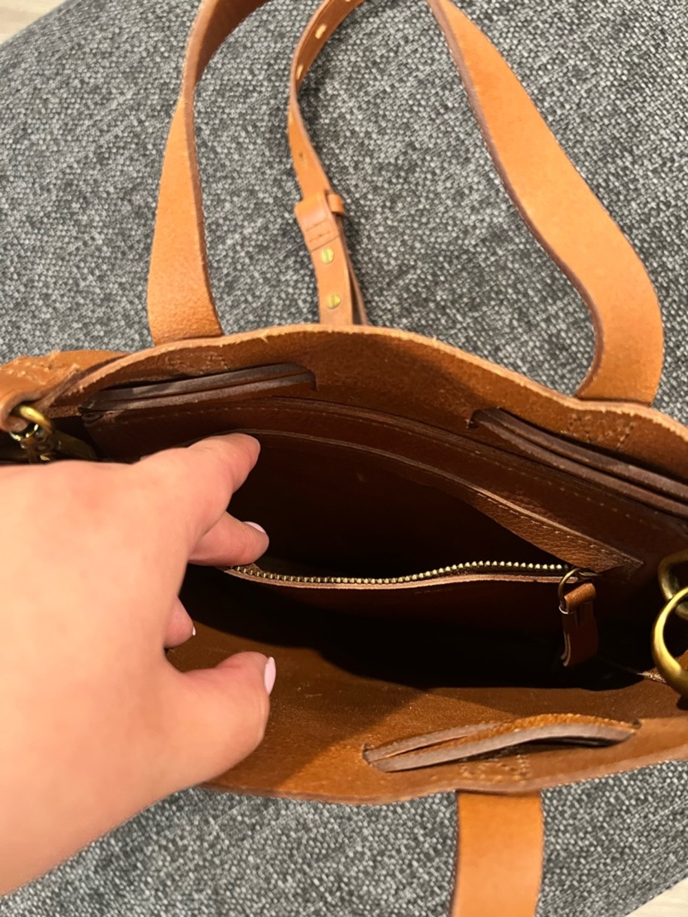 Madewell Leather Crossbody Tote Bag in Brown - Picture 5 of 8